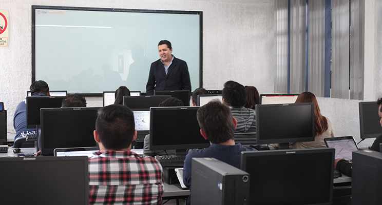 Universidad-ETAC-54-años-trabajando-para-transformando-vidas-1