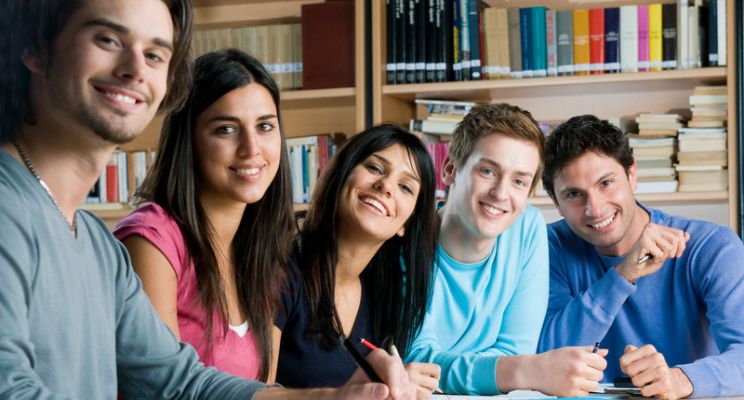 ¿Por qué estudiar Derecho en Universidad ETAC?