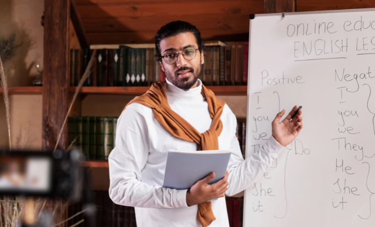 Estudia Pedagogía en ETAC con un enfoque práctico